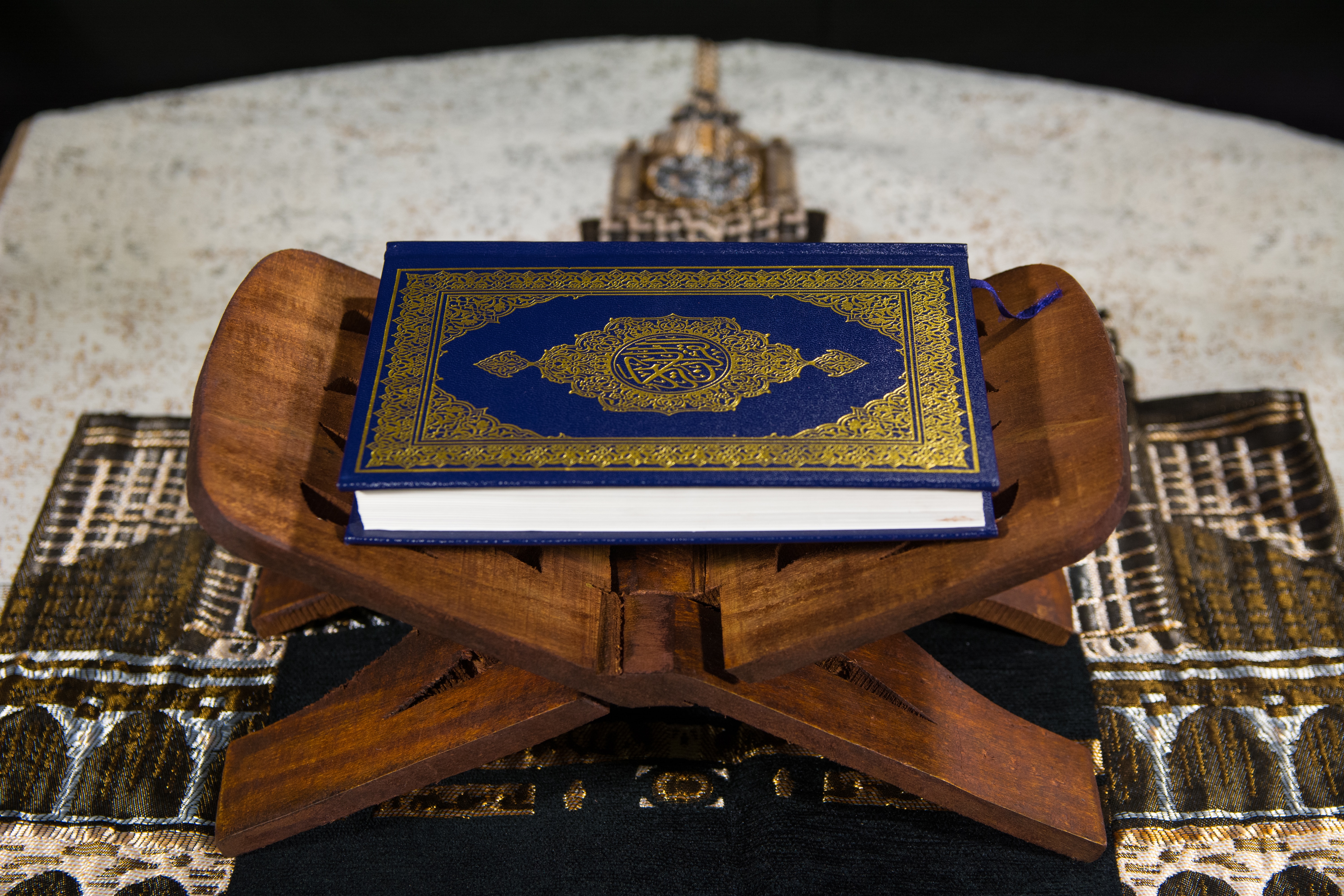  10 Qiraat: Unraveling the Beauty of Quranic Recitation